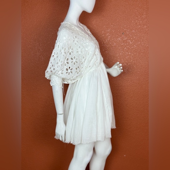 Free People Bella Note Eyelet Babydoll Dress Size Small. E37 - Picture 9 of 17